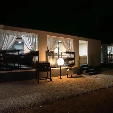 Hébergement de vacances Lux Mobile Homes *